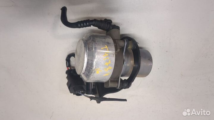 Насос вакуумный Skoda Octavia (A7), 2019