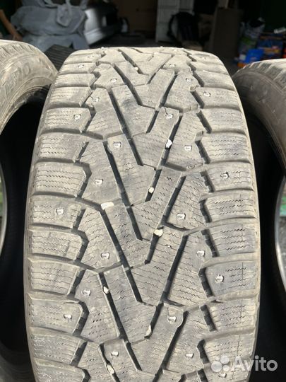 Pirelli Ice Zero 225/45 R17