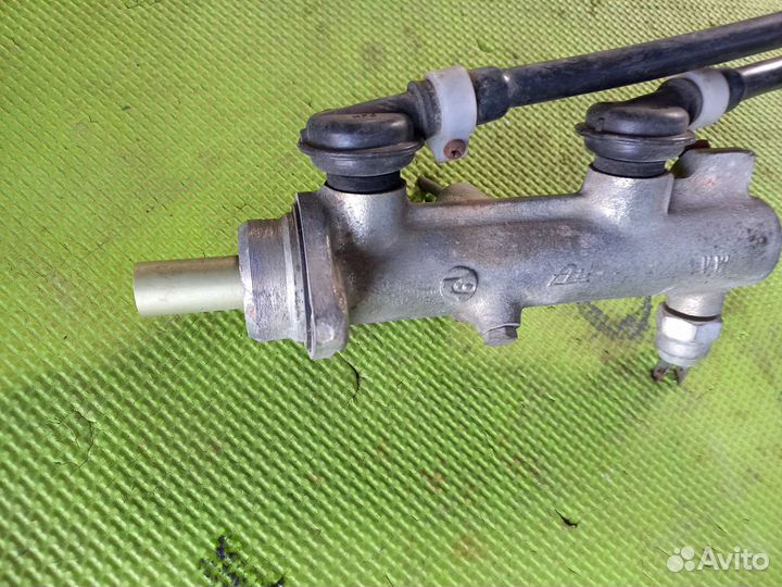 Тормозной цилиндр-главный лт-28