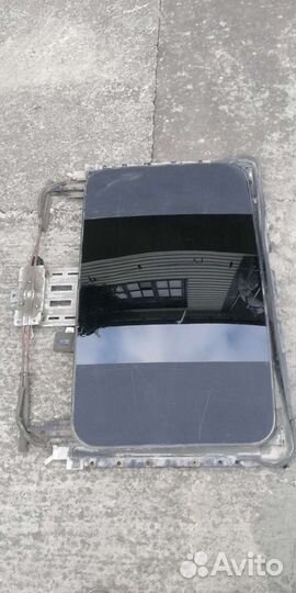 Люк на крышу авто