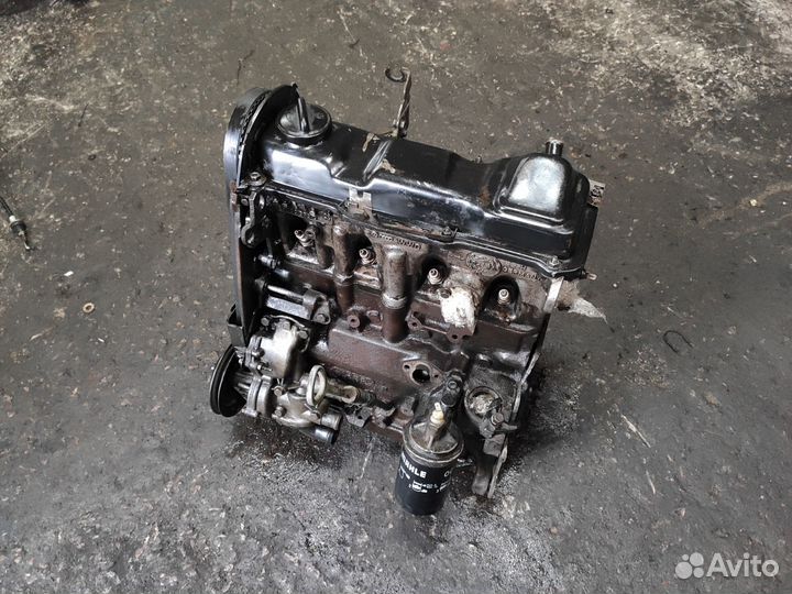 Двигатель Volkswagen Passat B3 1.8