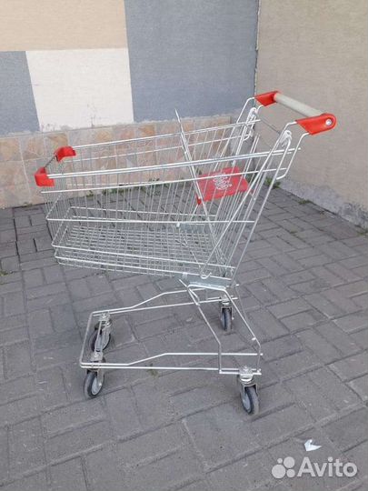 Тележки металлические