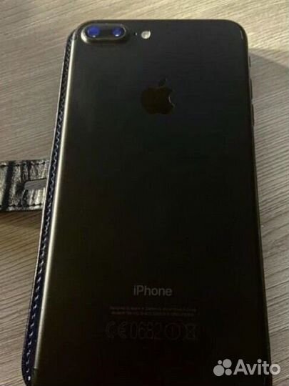 Телефон iPhone 7 plus