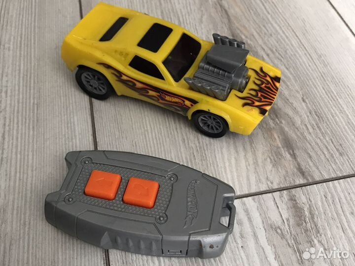 HOT wheels машина