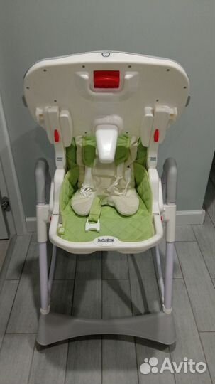 Детский столик для кормления