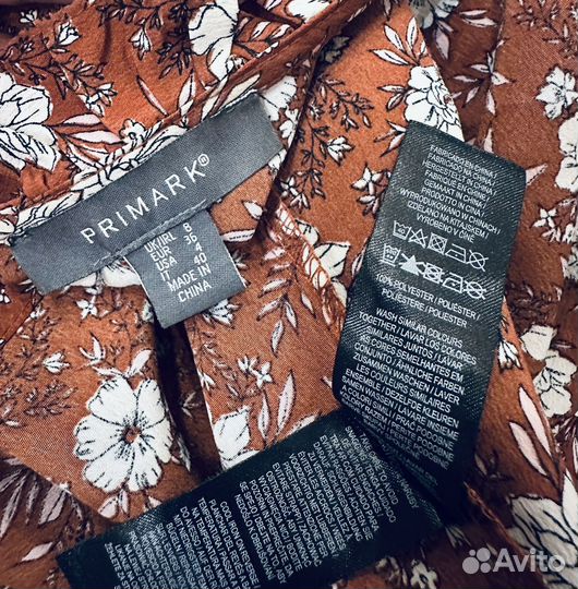 Милое платье в нежный цветочный принт