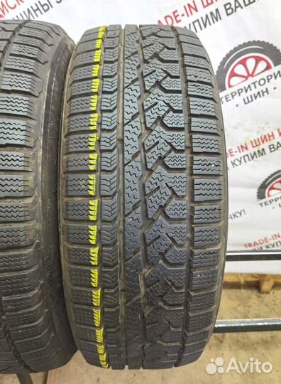 Kumho I'Zen RV Asymmetric 255/60 R18 112H