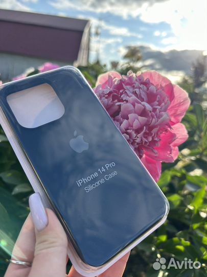 Чехол на iPhone 14 pro