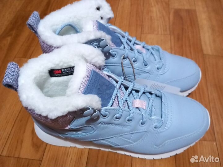 Кроссовки Reebok утепленные