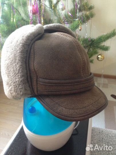 Шапка натуральный мех (новая)