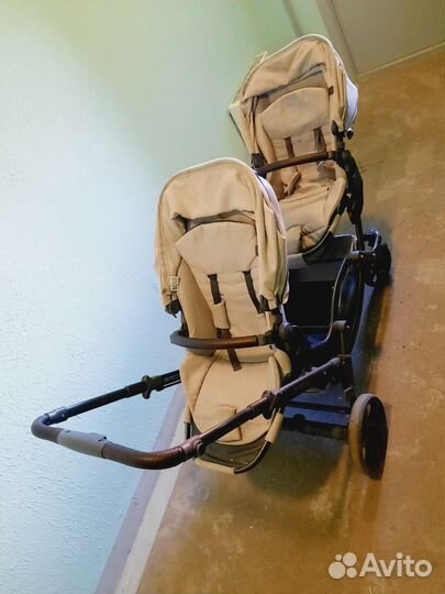 Коляска для двойни