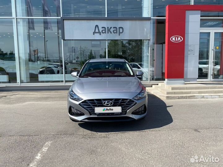 Hyundai i30 1.5 AT, 2022, 15 км