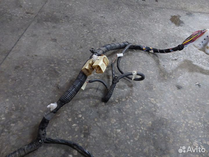 Проводка салона 2KD-FTV МКПП G7 toyota Hilux (2005