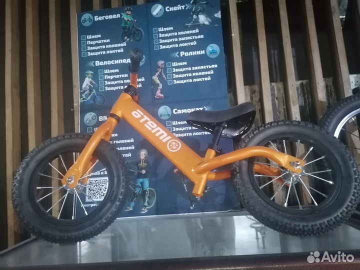 Беговел Эрли райдер 14, Woom, runbike, Jet cat 12