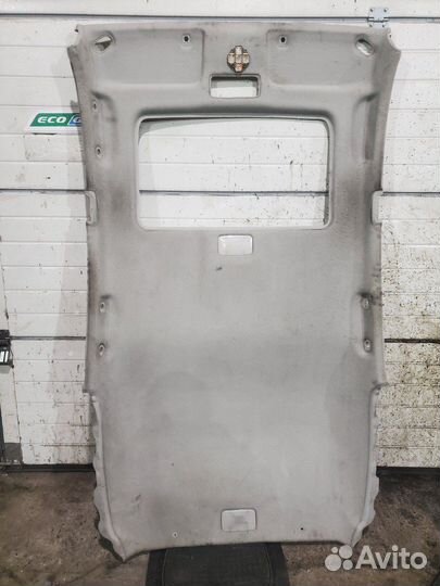 Pontiac Vibe Обшивка потолка под люк