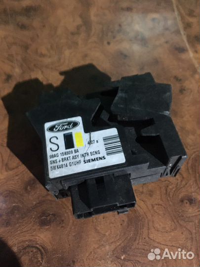Датчик сигнализации Ford Focus 1