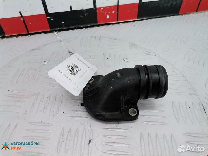 Корпус термостата Volkswagen Golf 3 1995