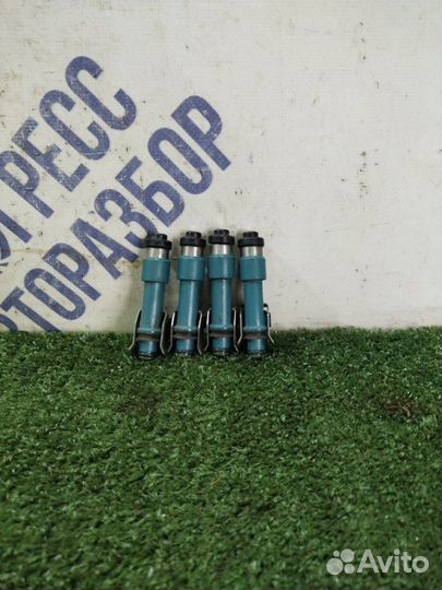 Форсунка Mazda 3 Bl хэтчбек 1.6 Z6 2009