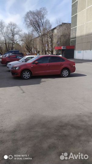 Шторки каркасные Трокот на поло седан