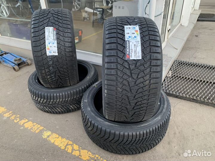 Yokohama W.Drive V905 275/40 R21