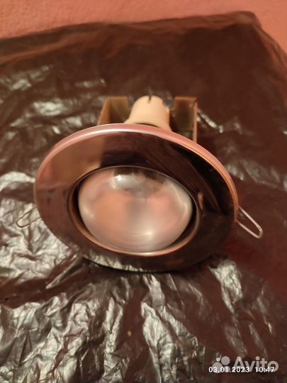 Светильник потолочный встраиваемый