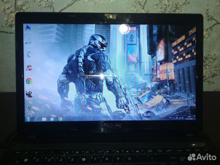 Ноутбук asus X53B