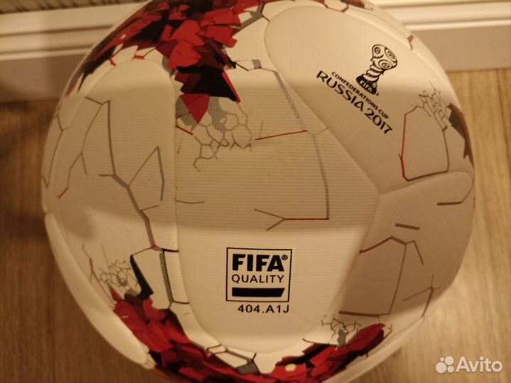 Футбольный мяч бу