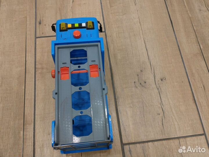 Игрушка полицейская машинка и эвакуатор