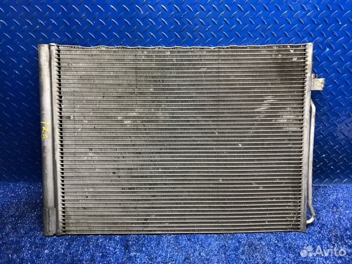 Радиатор кондиционера Bmw X5 E70