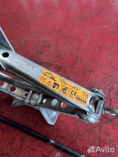 Домкрат балонник Кашкай Qashqai j10