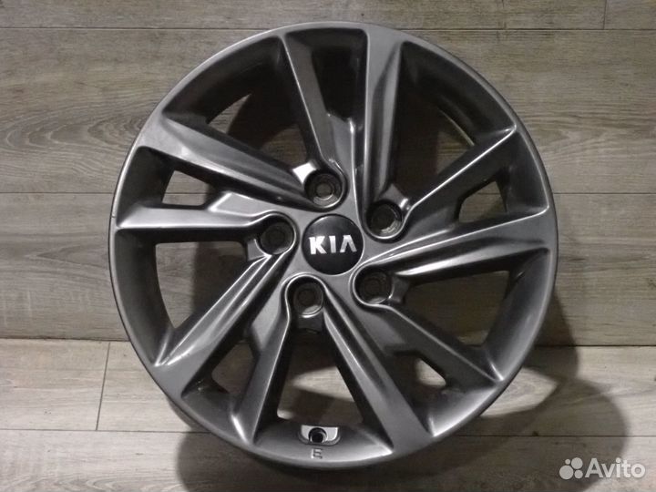Комплект R16 оригинальных дисков Kia Optima 4