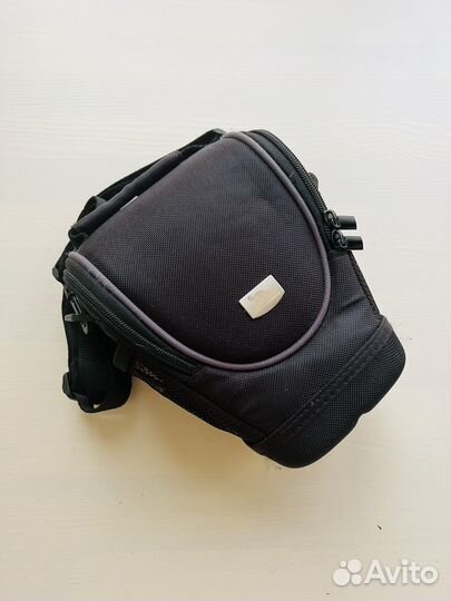 Зеркальный фотоаппарат Canon eos 1100d