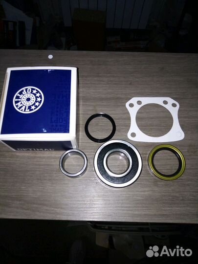 Подшипник задней полуоси ниссан серенас23 комплект