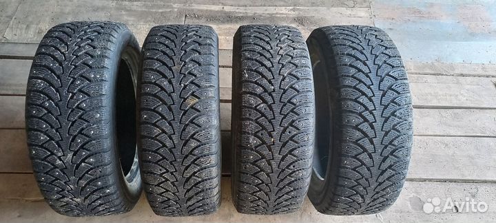 Nokian Tyres Nordman 4 215/55 R16