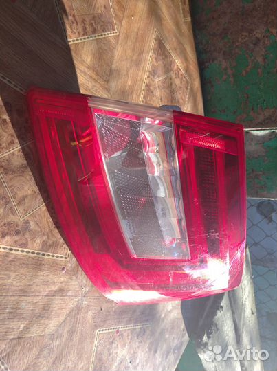 Фонарь задний правый skoda octavia a7