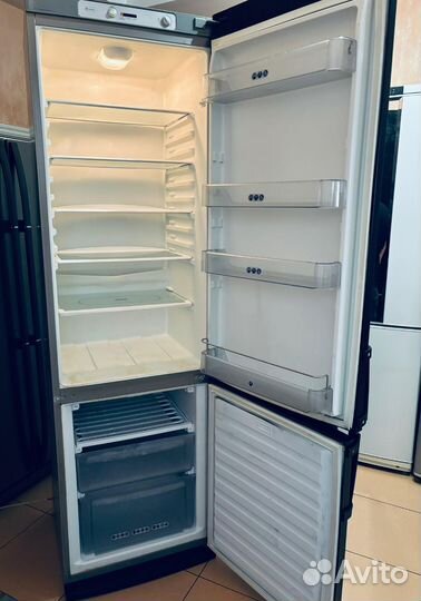 Холодильник whirlpool