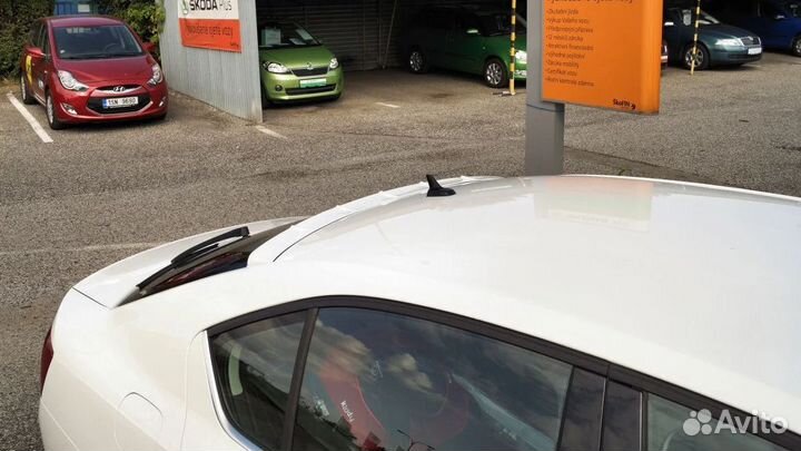 Спойлер (дефлектор) заднего стекла для Octavia A7