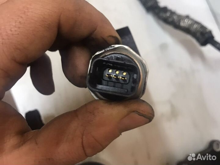 Топливная рейка рампа форд вольво 1.6 дизель D4164