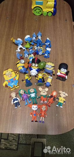 Смурфики,Барбоскины,лошадки, миньоны. Цена за все