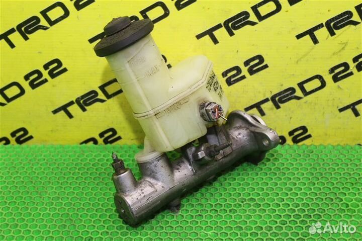 Главный тормозной цилиндр Toyota Caldina AT211