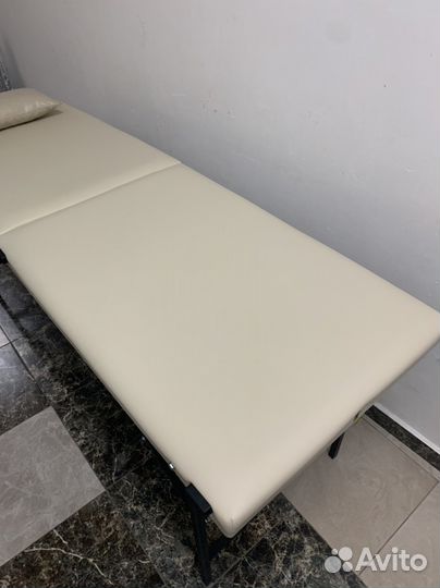 Кушетка для наращивания ресниц