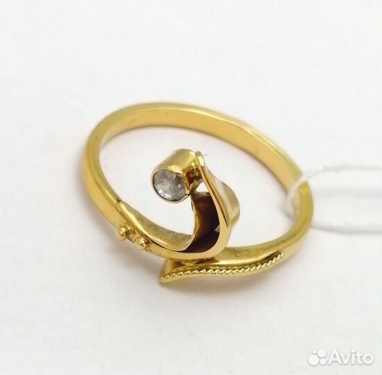 Кольцо / размер 18 / 2,74г / Золото583 / фианиты круглые