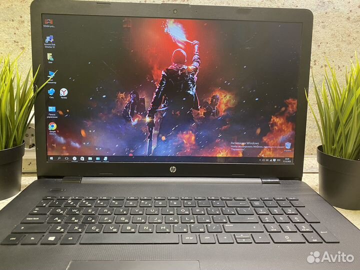 Большой ноутубк HP 2 видеокарты