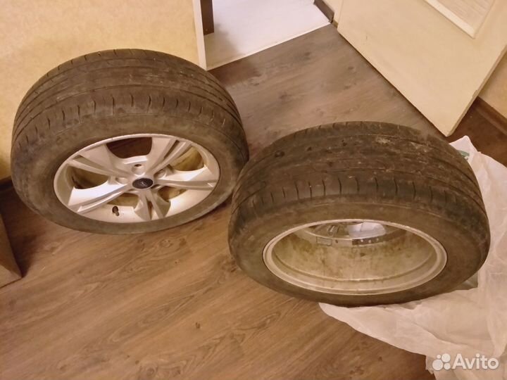 Continental ContiPremiumContact 2 215/55 R16