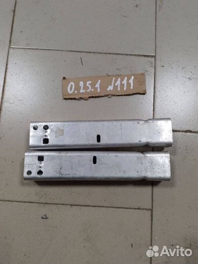 Кронштейн радиатора Mercedes E-Class W213