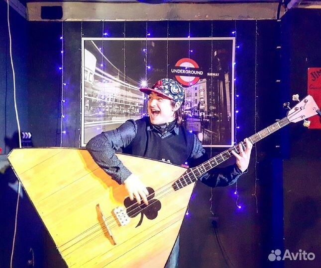 Уроки игры на гитаре, бас, электрогитаре в студии