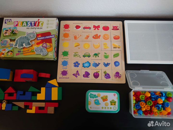 Развивающие игрушки пакетом