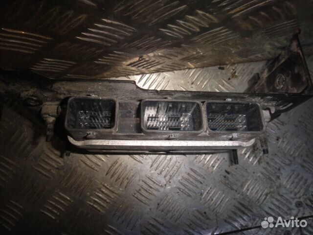 Блок управления двигателем Kangoo (08) 1.6 K7M750