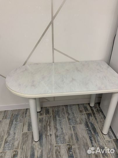 Кухонный стол бу