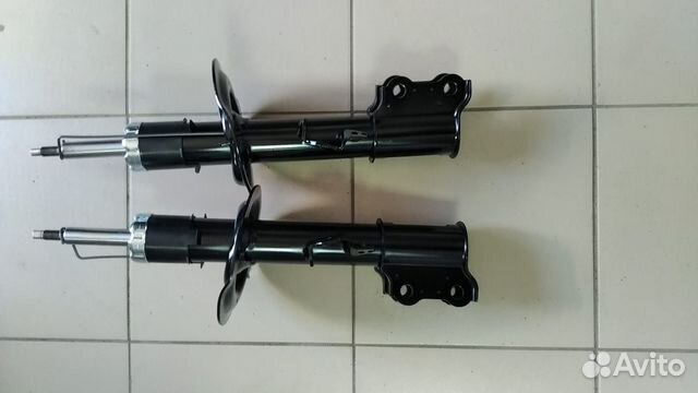 Стойки передние Changan CS35